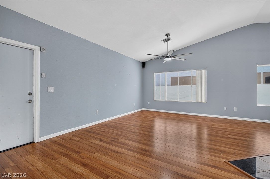 2609 Shakespeare Road — photo 5