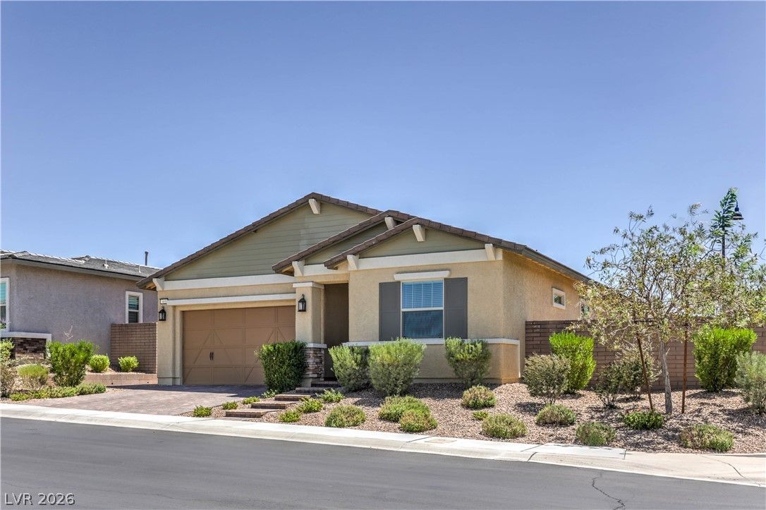 469 Sunland Springs Court — photo 2