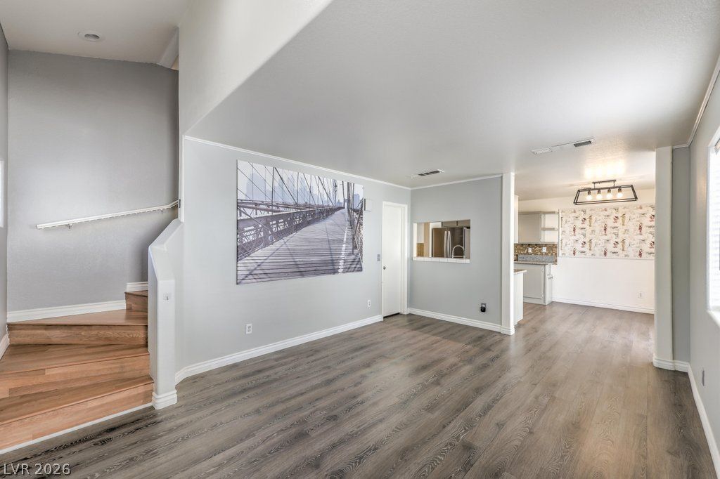 4029 Castle Cove Drive — photo 4