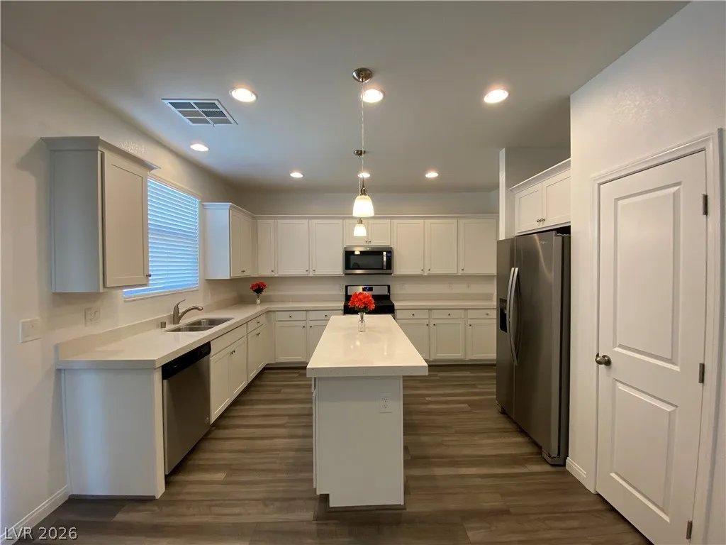 2212 Stone Well Road — photo 3