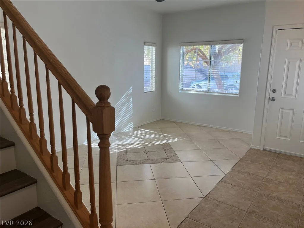 10600 Cold Mountain Avenue — photo 3