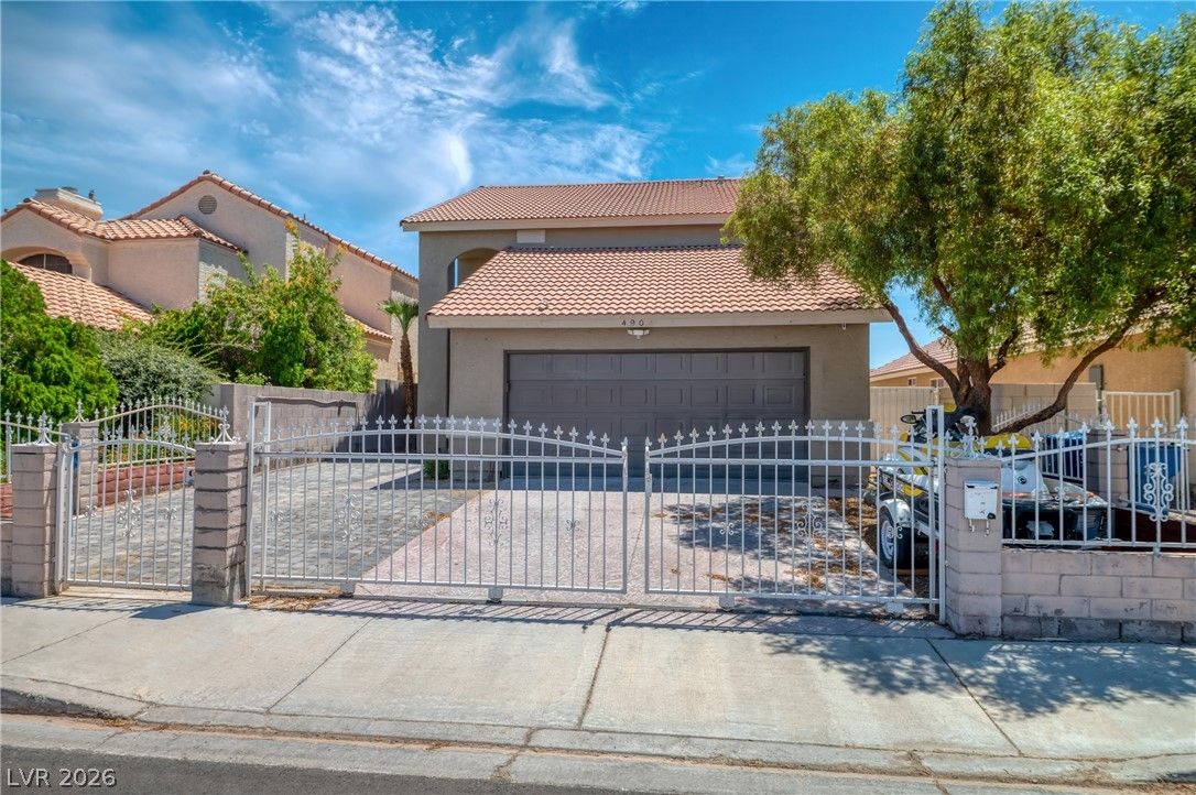 490 Searchlight Drive — photo 3