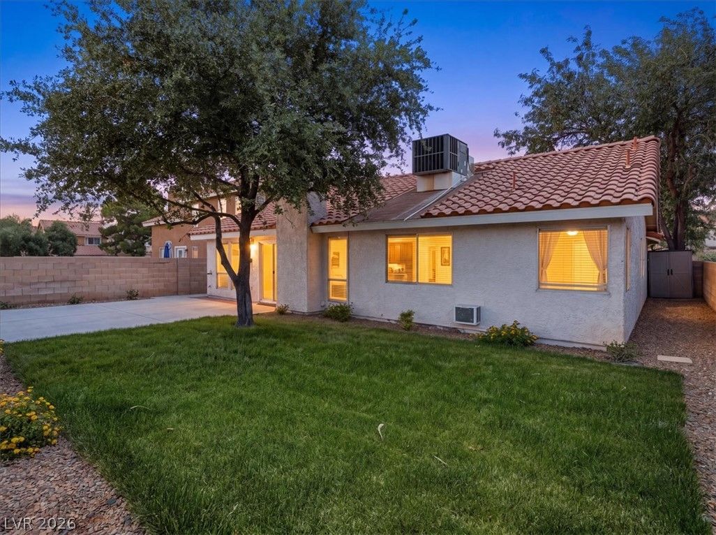 2802 Barrel Cactus Drive — photo 3