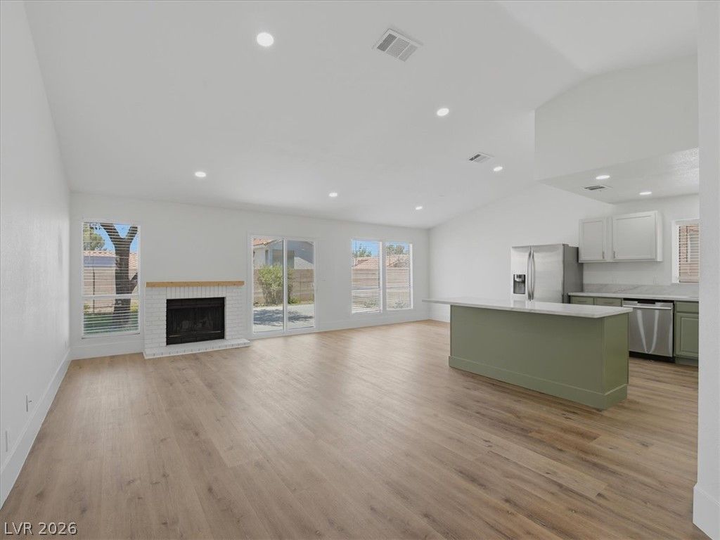 2802 Barrel Cactus Drive — photo 5