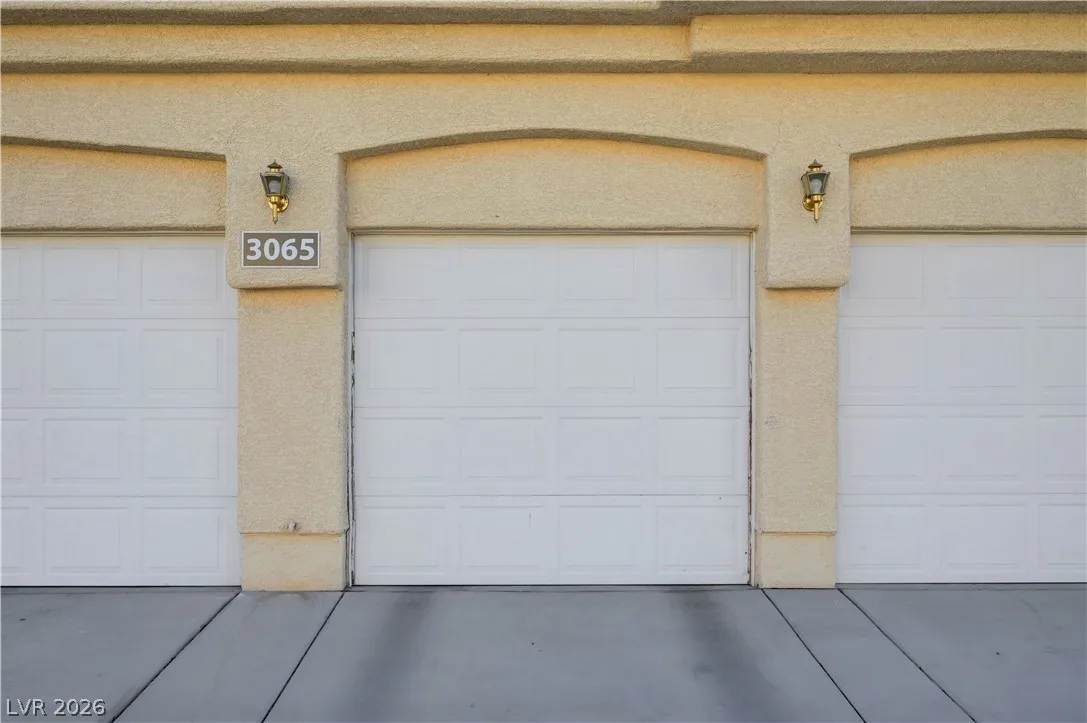 3065 Gary Cooper Street 102 — photo 3