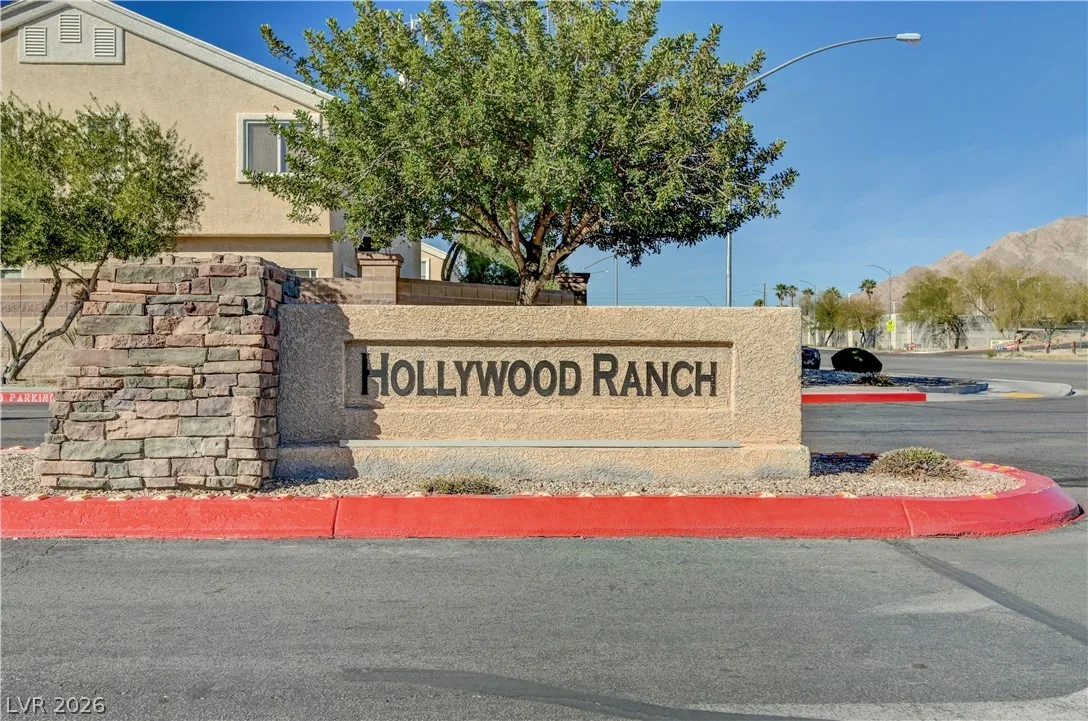 3065 Gary Cooper Street 102 — photo 4