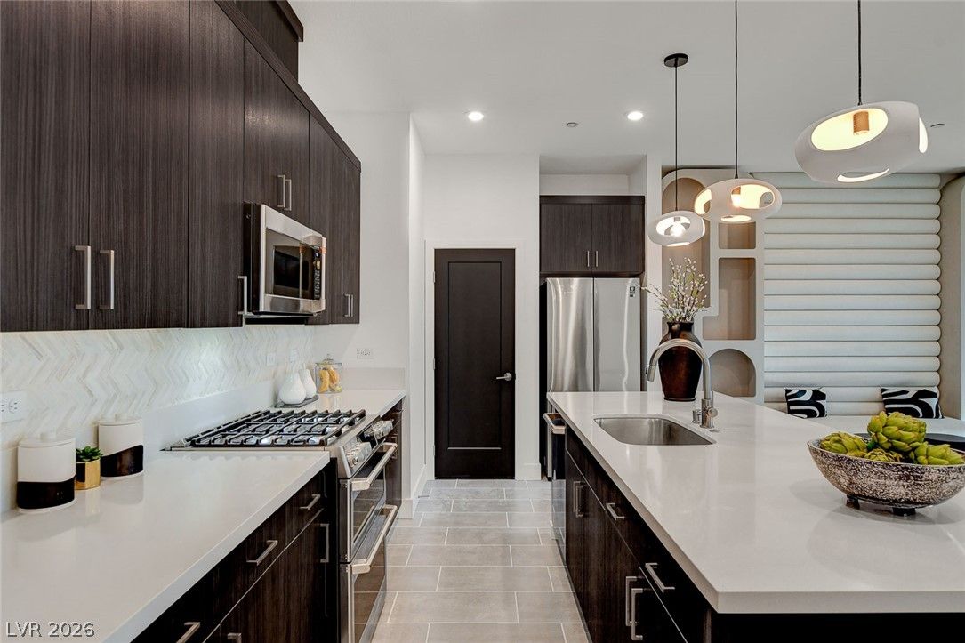2387 San Siro Street — photo 3