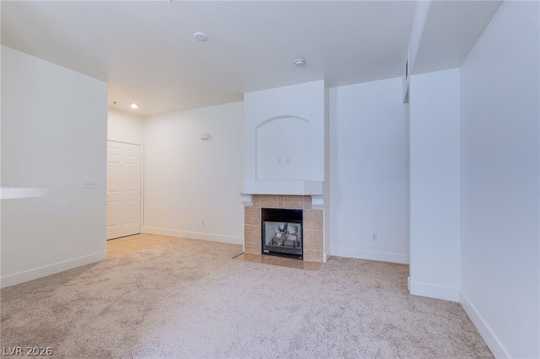 9050 West Warm Springs Road 1011 — photo 2 of 32