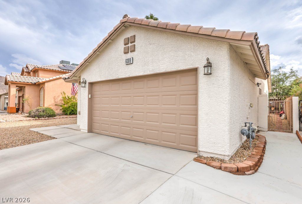 6309 Elderberry Wine Avenue — photo 4