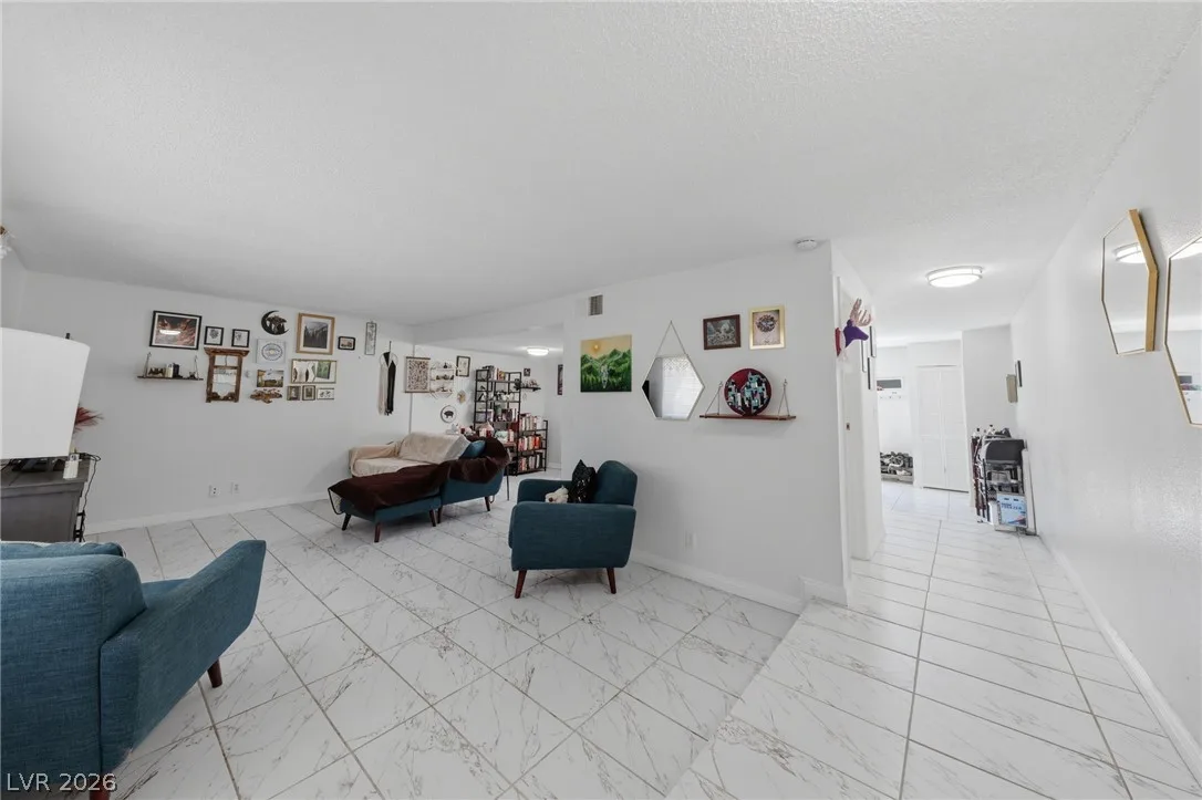 3320 Sagebrook Lane — photo 3 of 26