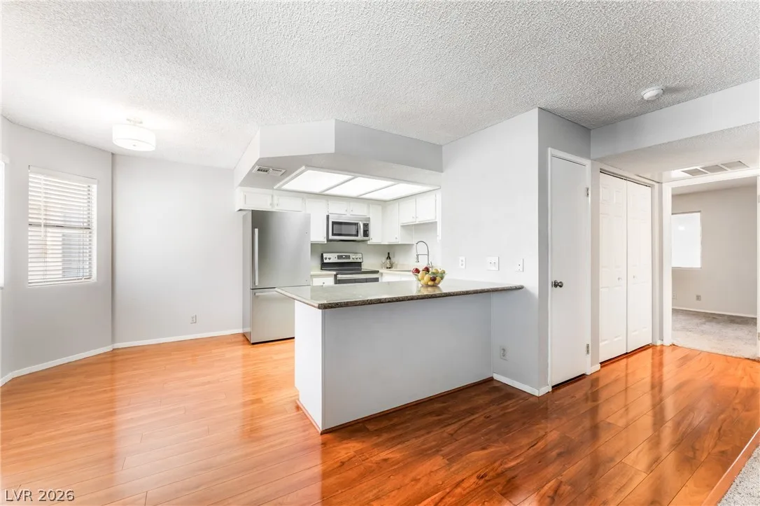 937 Boulder Mesa Drive 201 — photo 2