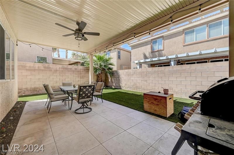 10914 Esta Ponia Court — photo 4