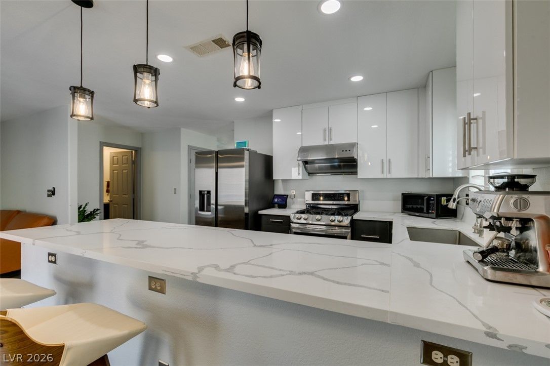 10213 Asti Place — photo 2