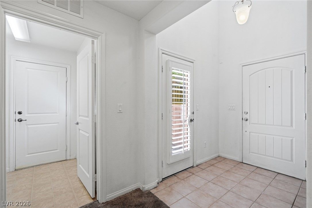 11326 Colinward Avenue — photo 4