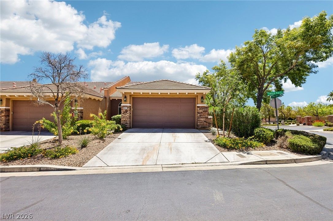 11277 Emerald Pine Lane — photo 2