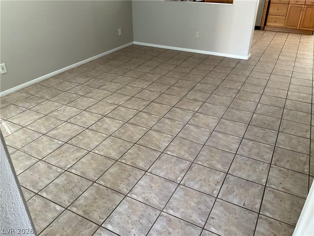 8975 Spring Peeper Avenue — photo 3
