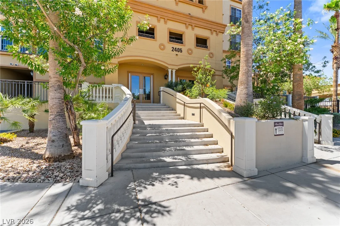2405 West Serene Avenue 703 — photo 3