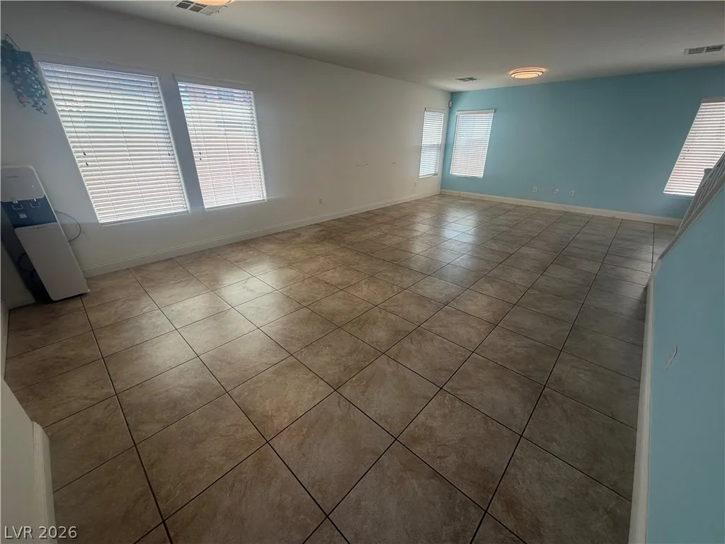 6131 Windmill Island Avenue — photo 2