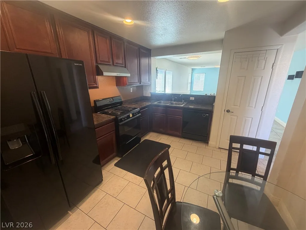 6131 Windmill Island Avenue — photo 5
