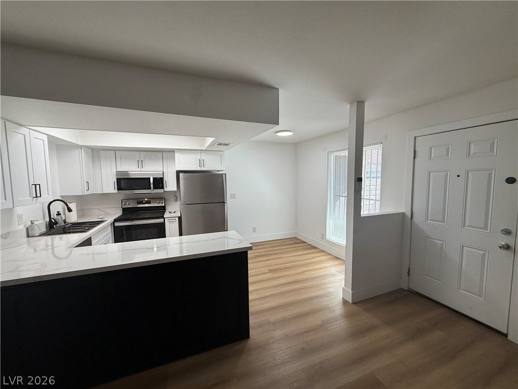 4300 North Lamont Street 216 — photo 5