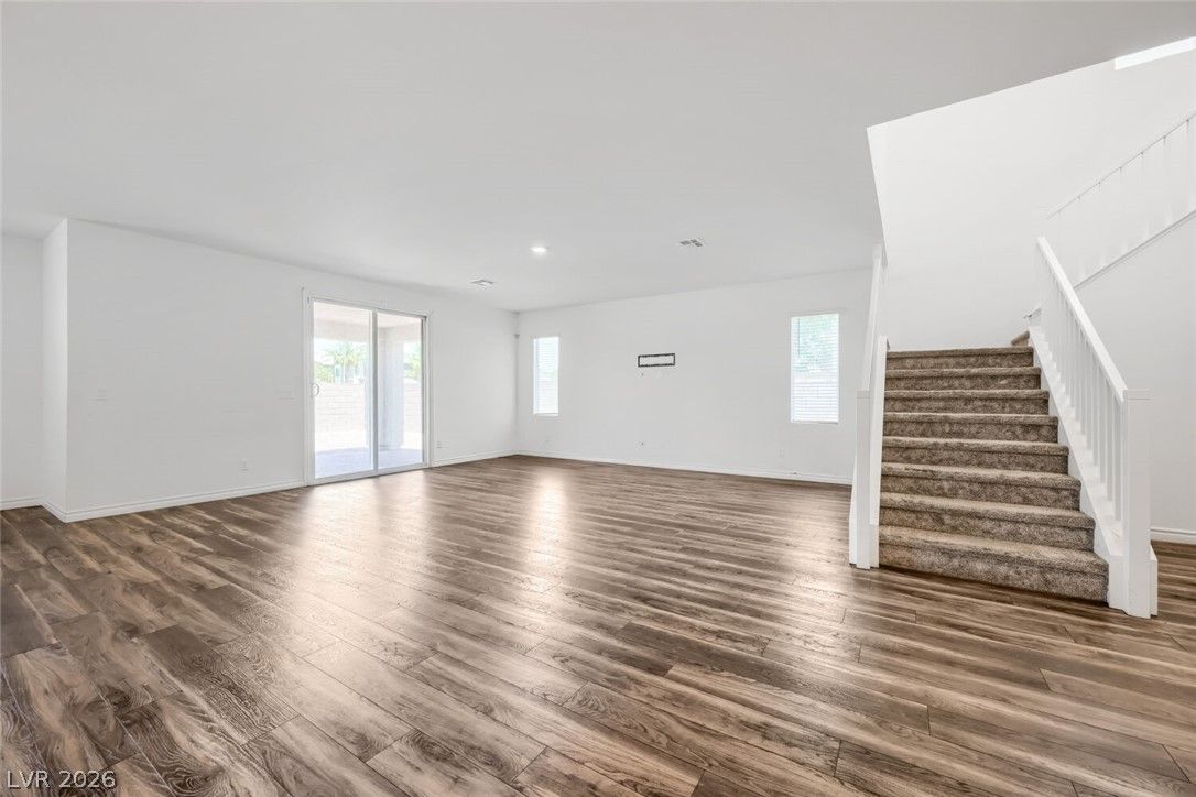 4410 Outlook Vista Avenue — photo 3 of 33