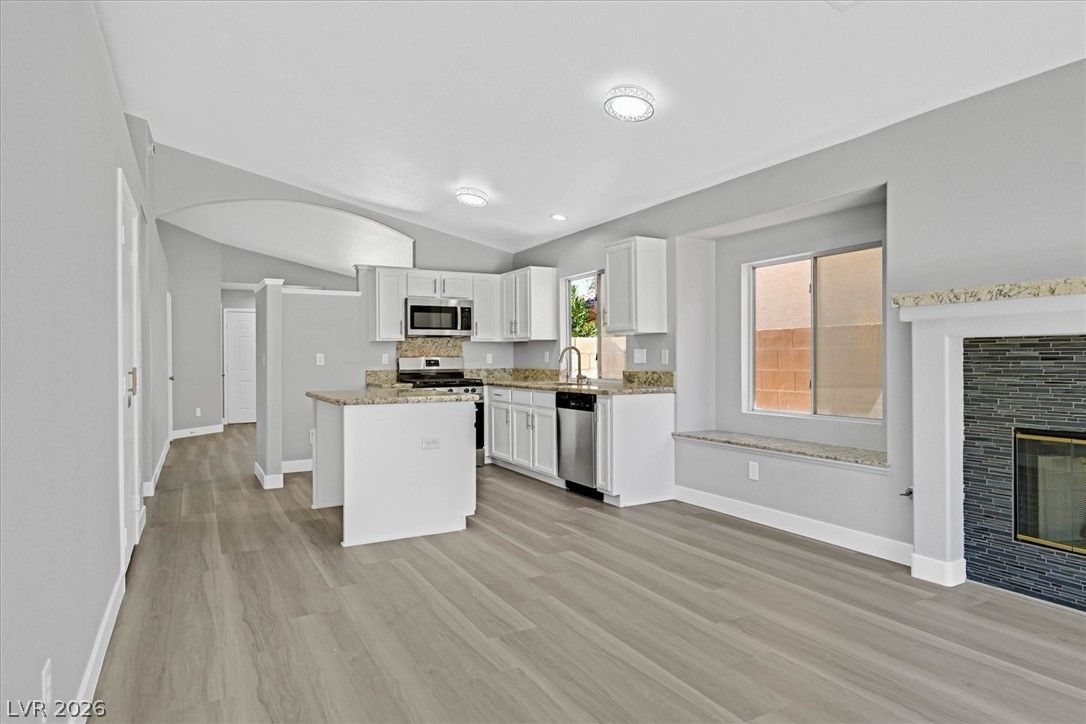 7019 Wine River Drive — photo 3