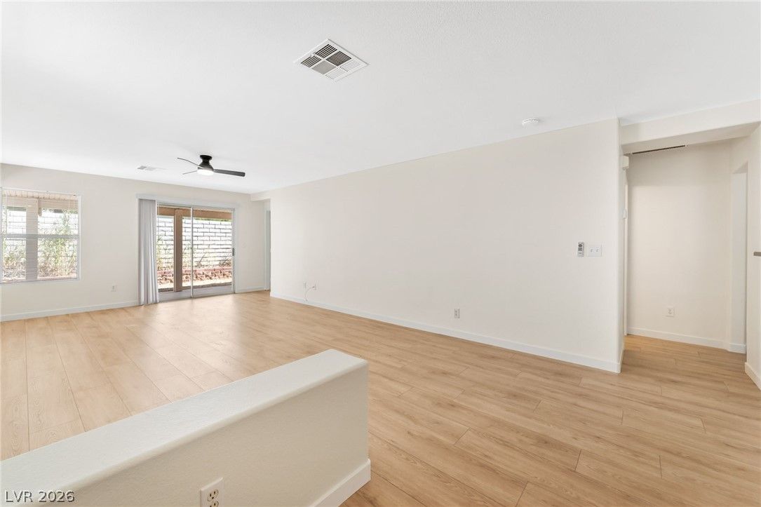 8632 Majestic Pine Avenue — photo 3 of 17