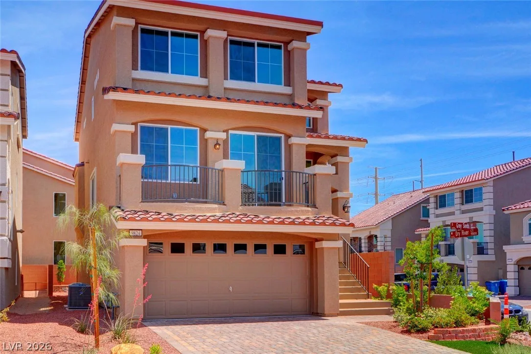 9824 Grey Sands — photo 3