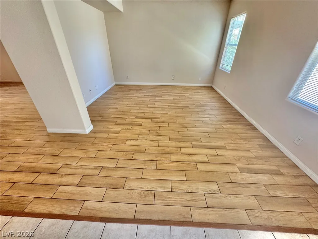 4972 West Moberly Avenue — photo 5