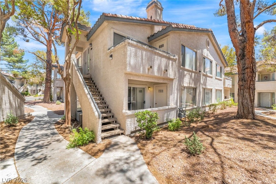 3060 Tarpon Drive 102 — photo 3 of 20