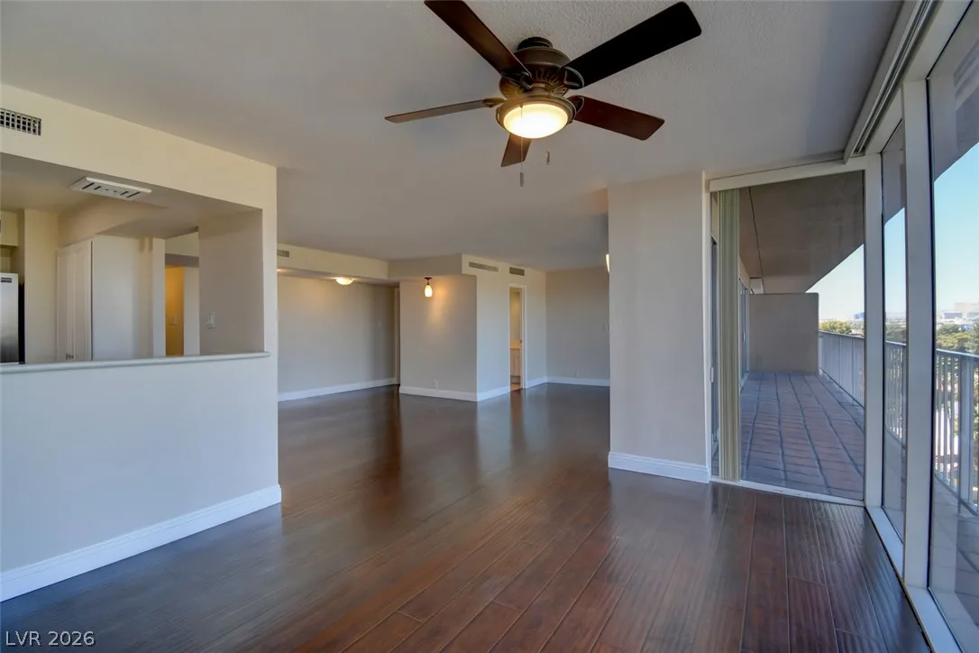 3111 Bel Air Drive Unit 8E — photo 3