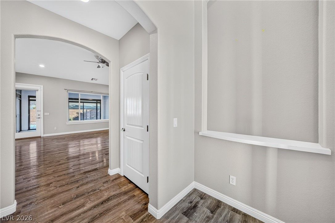 5131 Balhurst Court — photo 2 of 34