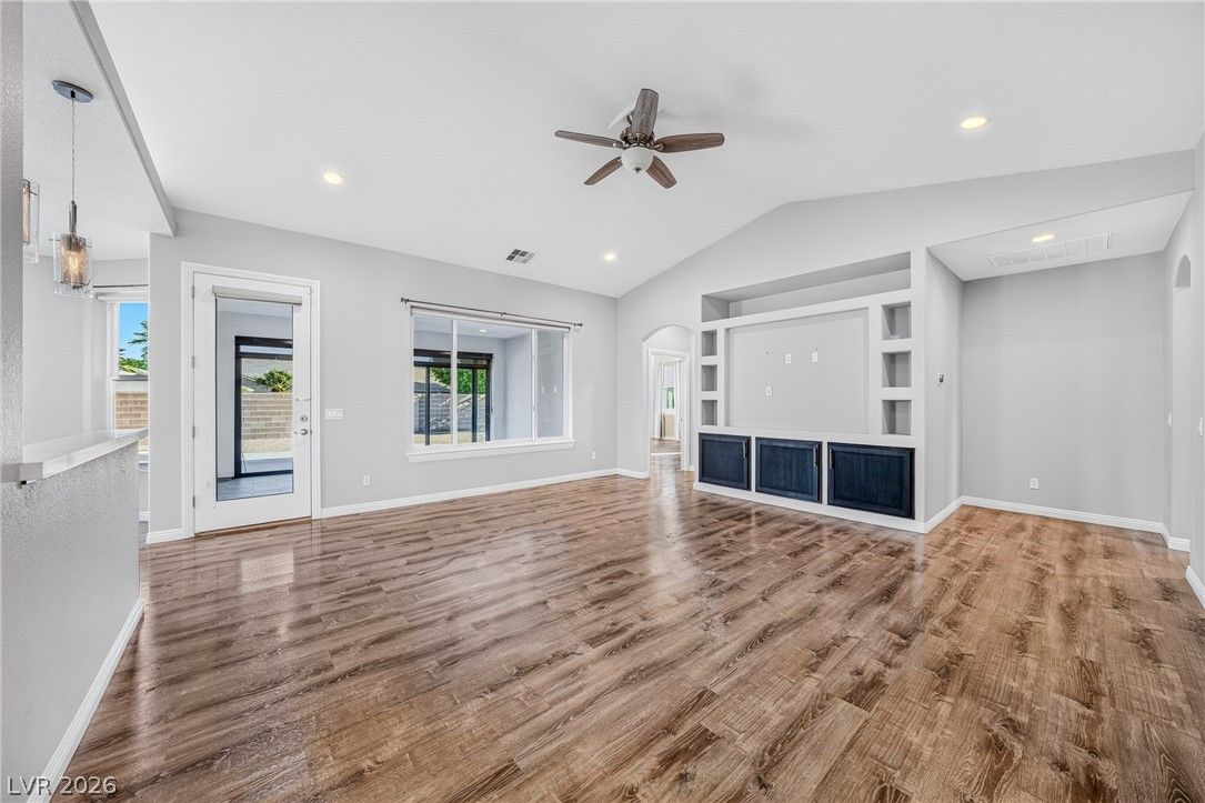 5131 Balhurst Court — photo 3 of 34