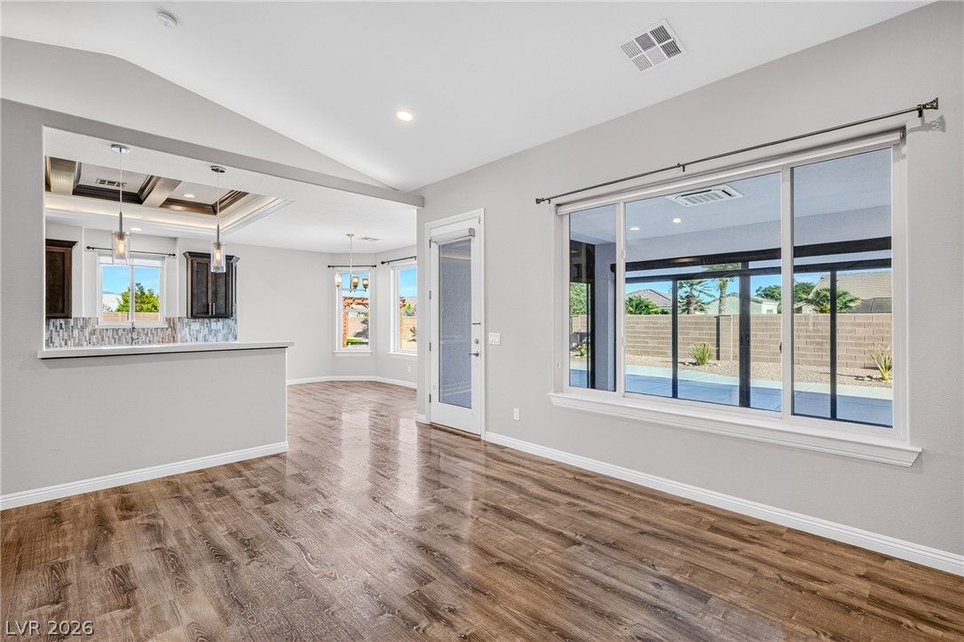 5131 Balhurst Court — photo 5 of 34