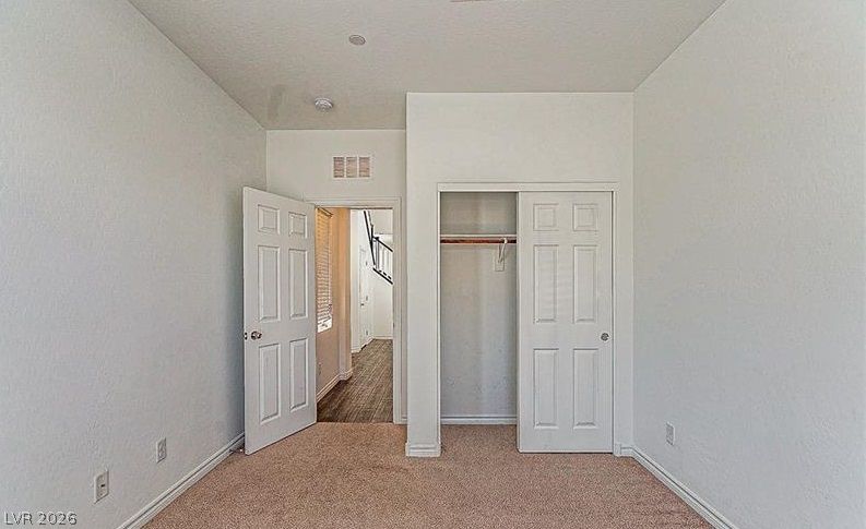 3159 Hazy Hills Avenue — photo 4 of 9