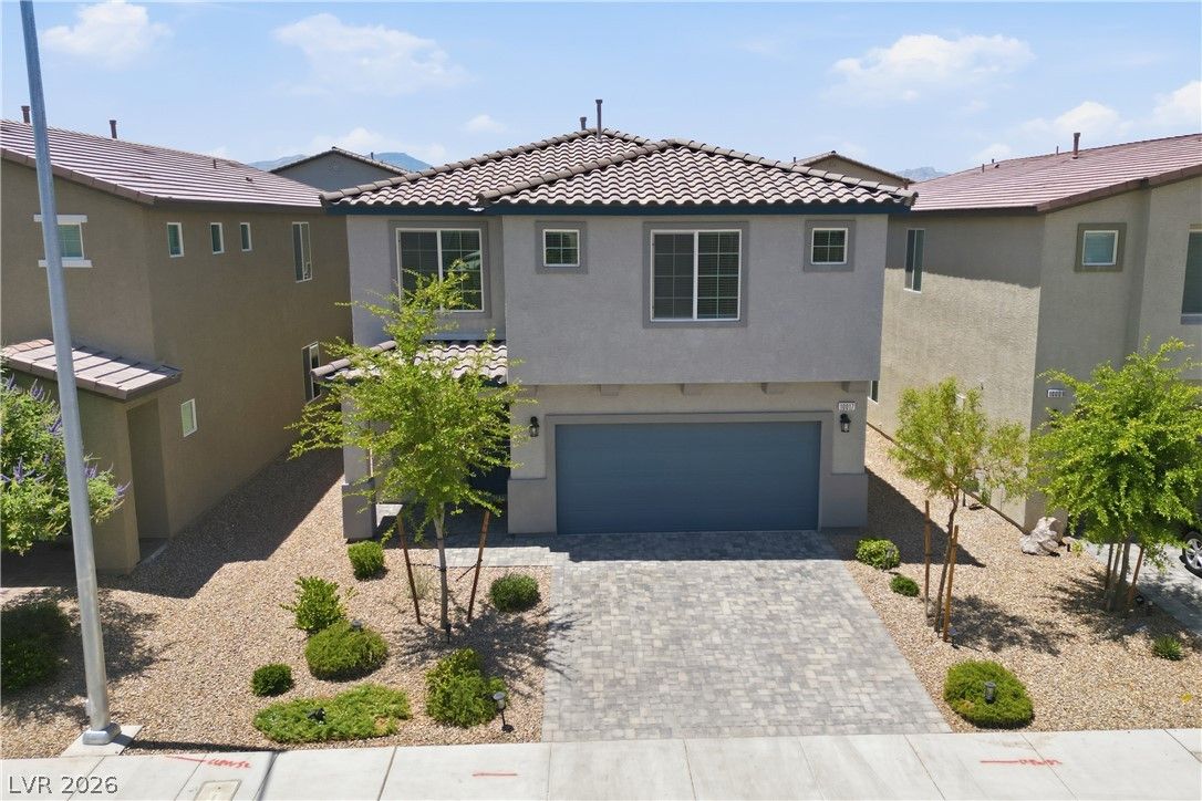 10017 Cabernet Hills Street — photo 2