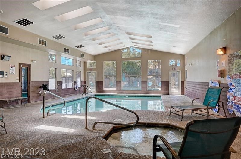2750 South Durango Drive 3024 — photo 4