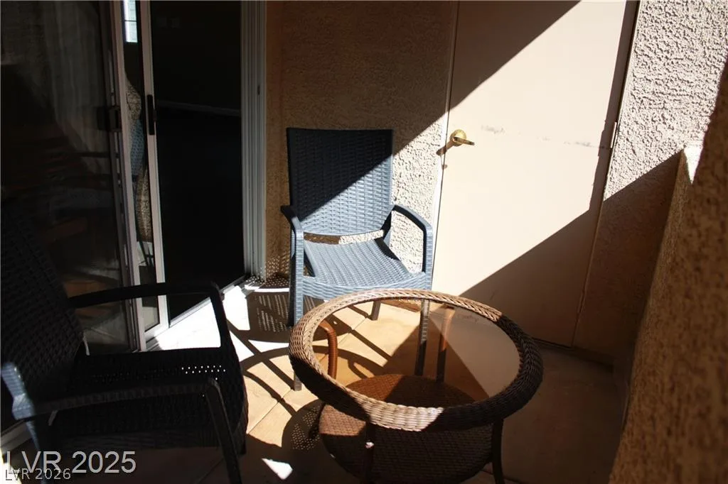 7660 West Eldorado Lane 232 — photo 4