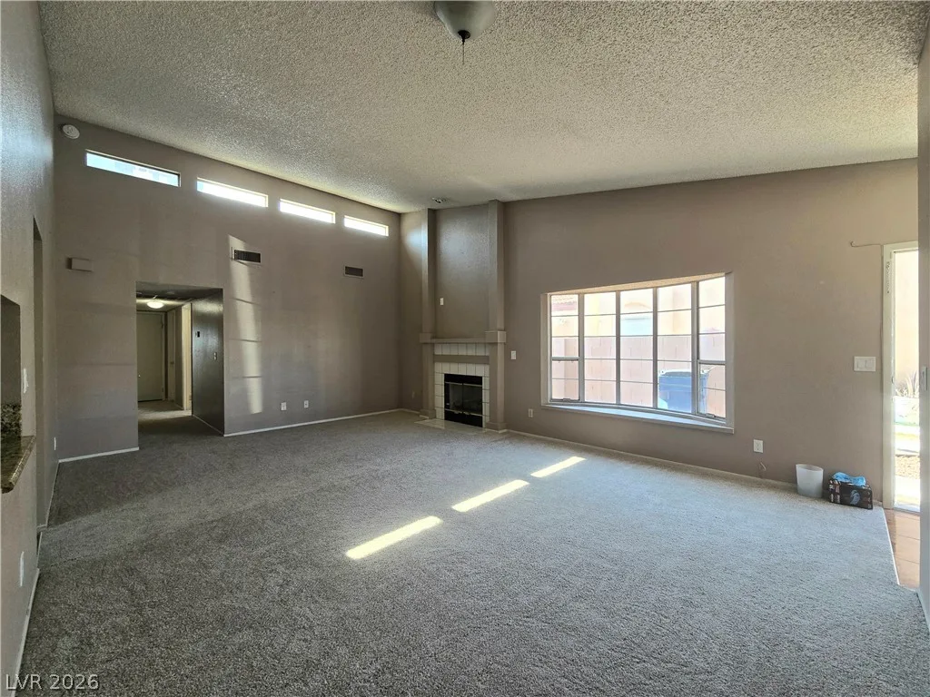 104 Lucy Thompson Street — photo 3
