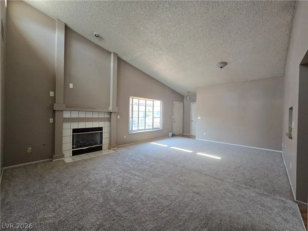 104 Lucy Thompson Street — photo 4