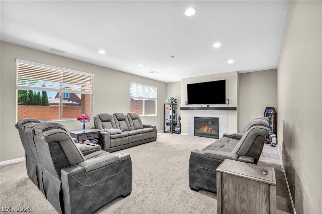 9627 Ashlynn Peak Court — photo 5