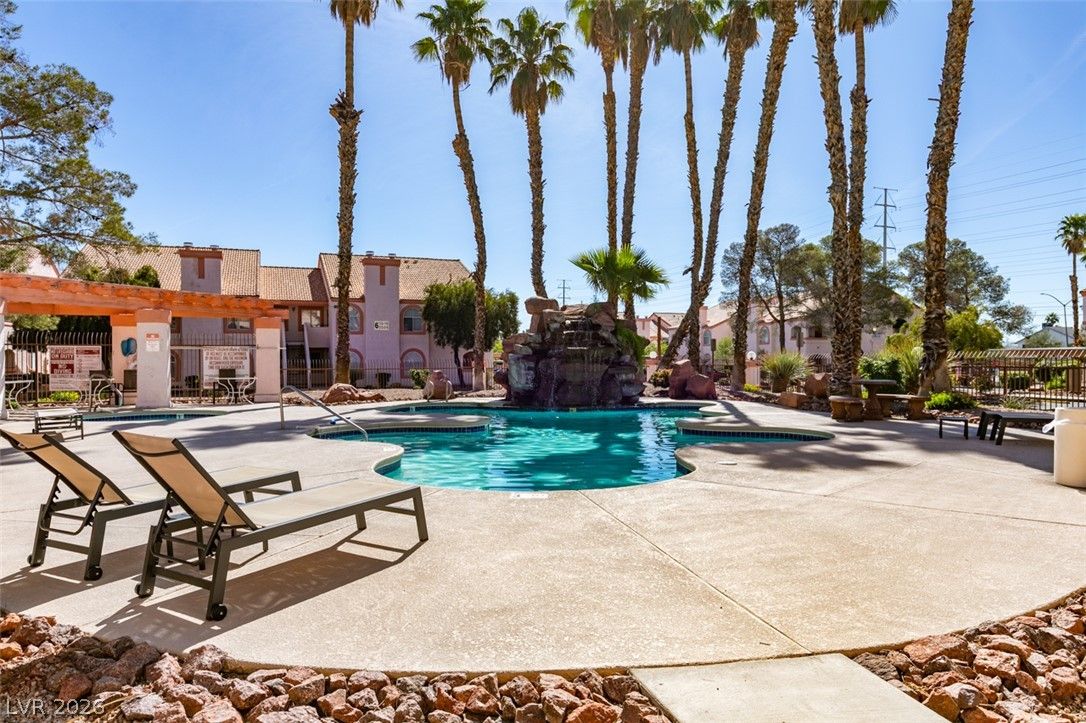7570 West Flamingo Road 252 — photo 5
