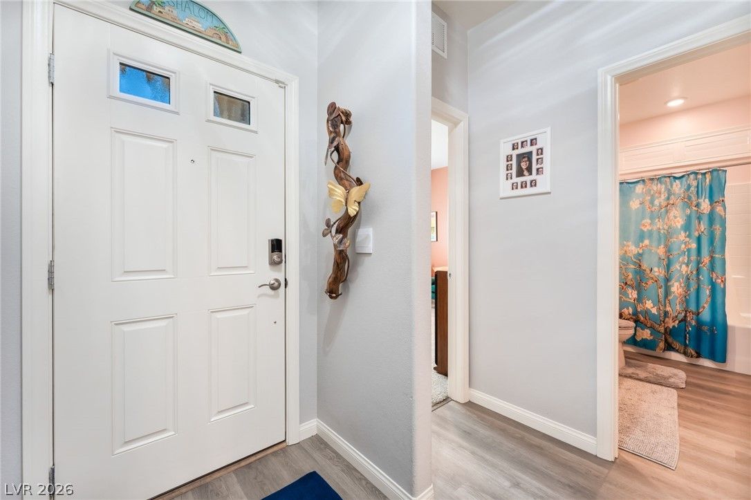 7539 Charlotte Bay Avenue — photo 4