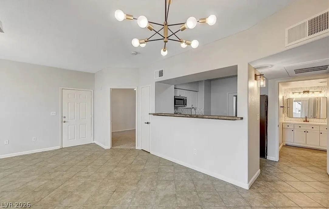 7255 West Sunset Road 1144 — photo 4