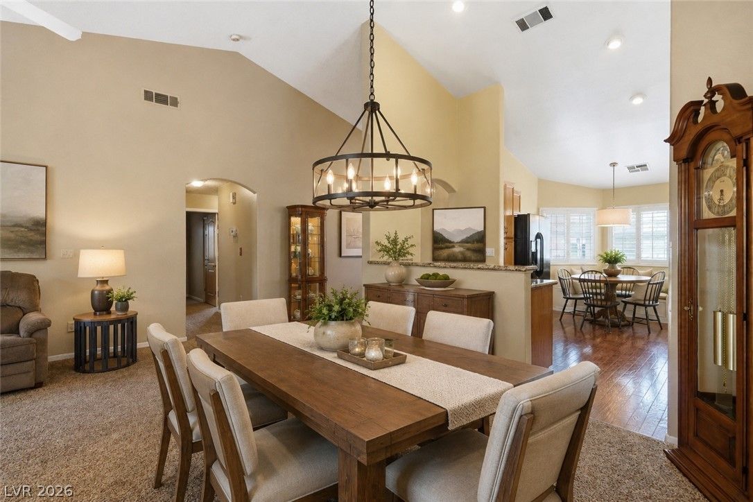 5505 Red Sun Drive — photo 3