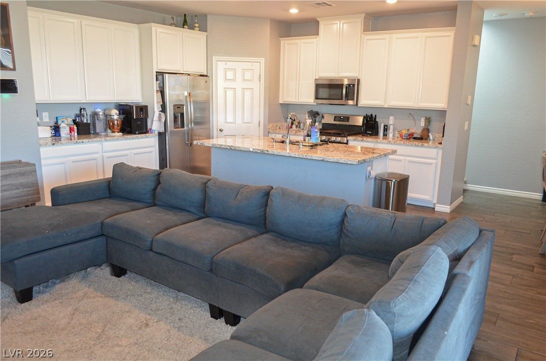 2715 Aldine Court — photo 5