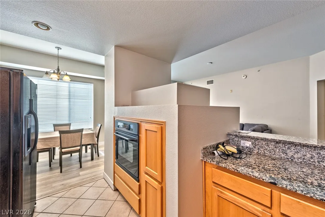 15 East Agate Avenue 208 — photo 5