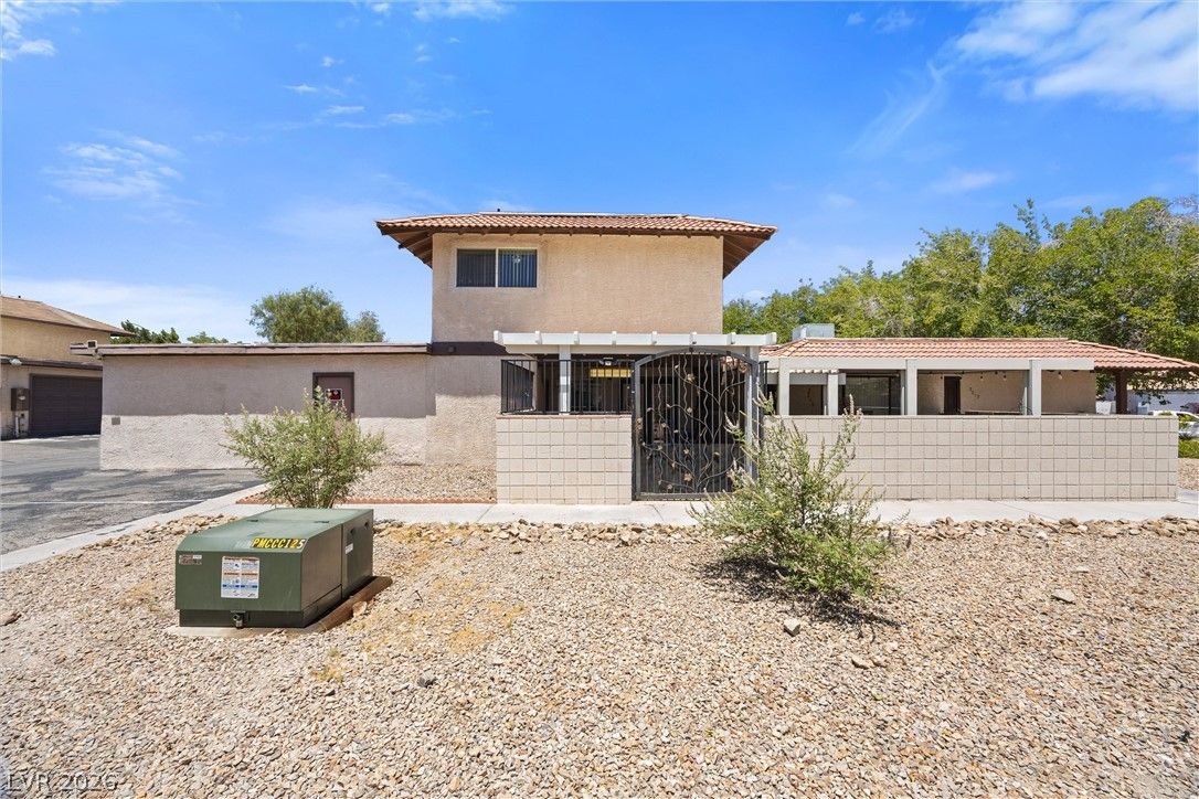 5017 Village Drive — photo 1