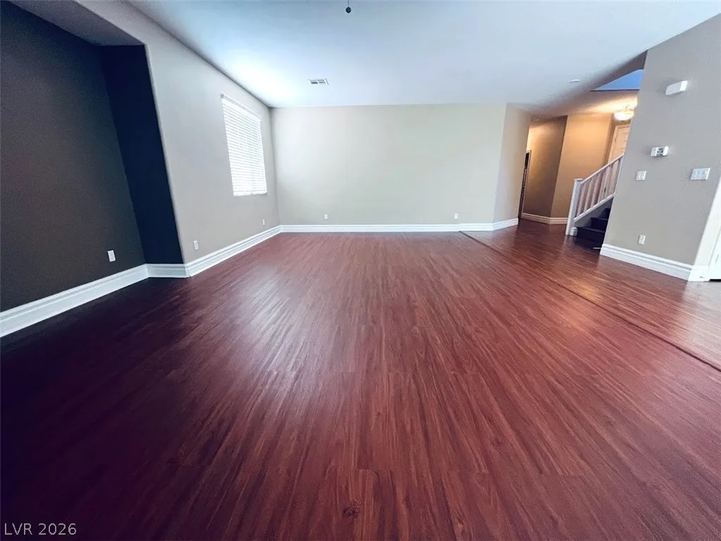 6694 Aviston Street — photo 4