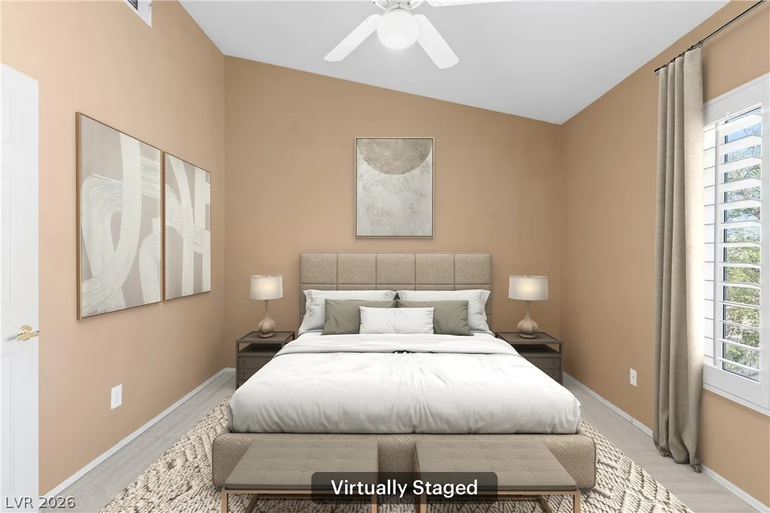 2444 Avenida Flores — photo 4